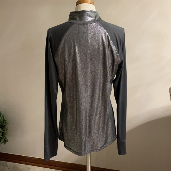 NWOT MATERIAL GIRL Active zip up! Size Large. Long sleeve, liquid silver / grey - Picture 2 of 9